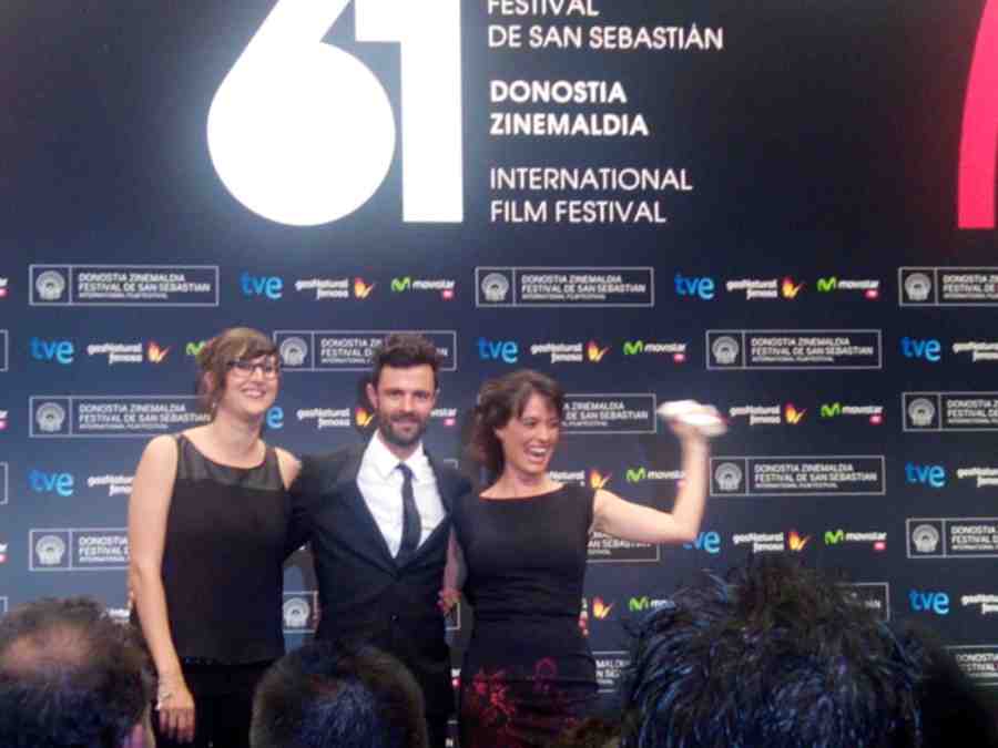 el_circulo_del_fotograma_premio_irizar_Asier_eta_biok_festival_san_Sebastian