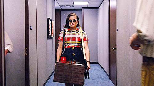 el_circulo_del_fotograma_Mad Men 7x12_Lost Horizon_Peggy Olson_entrada en McCann II