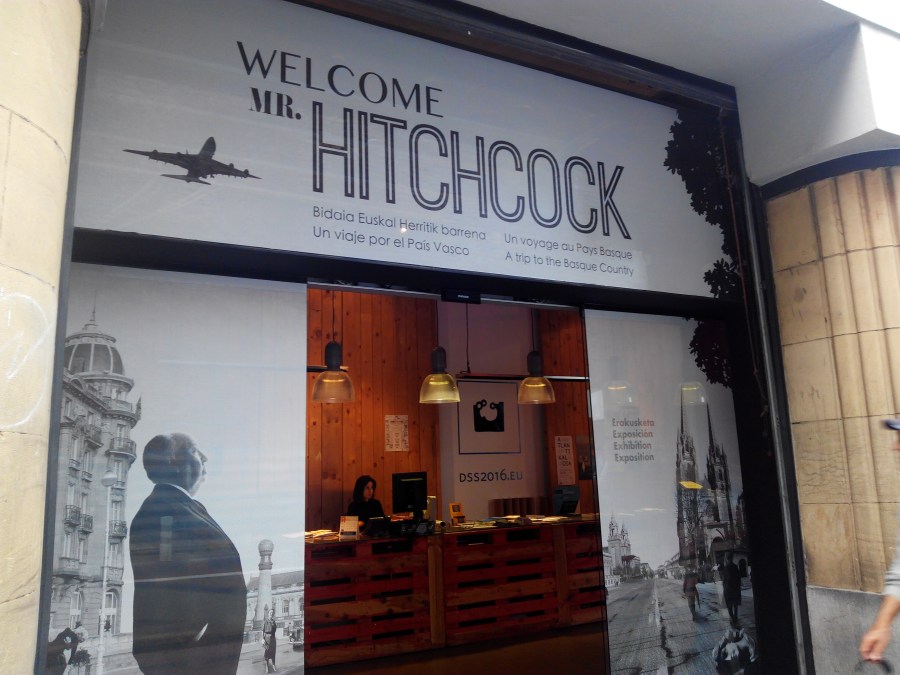 el_circulo_del_fotograma_exposicion_welcome_mr_hitchcock_entrada_donostia_2016